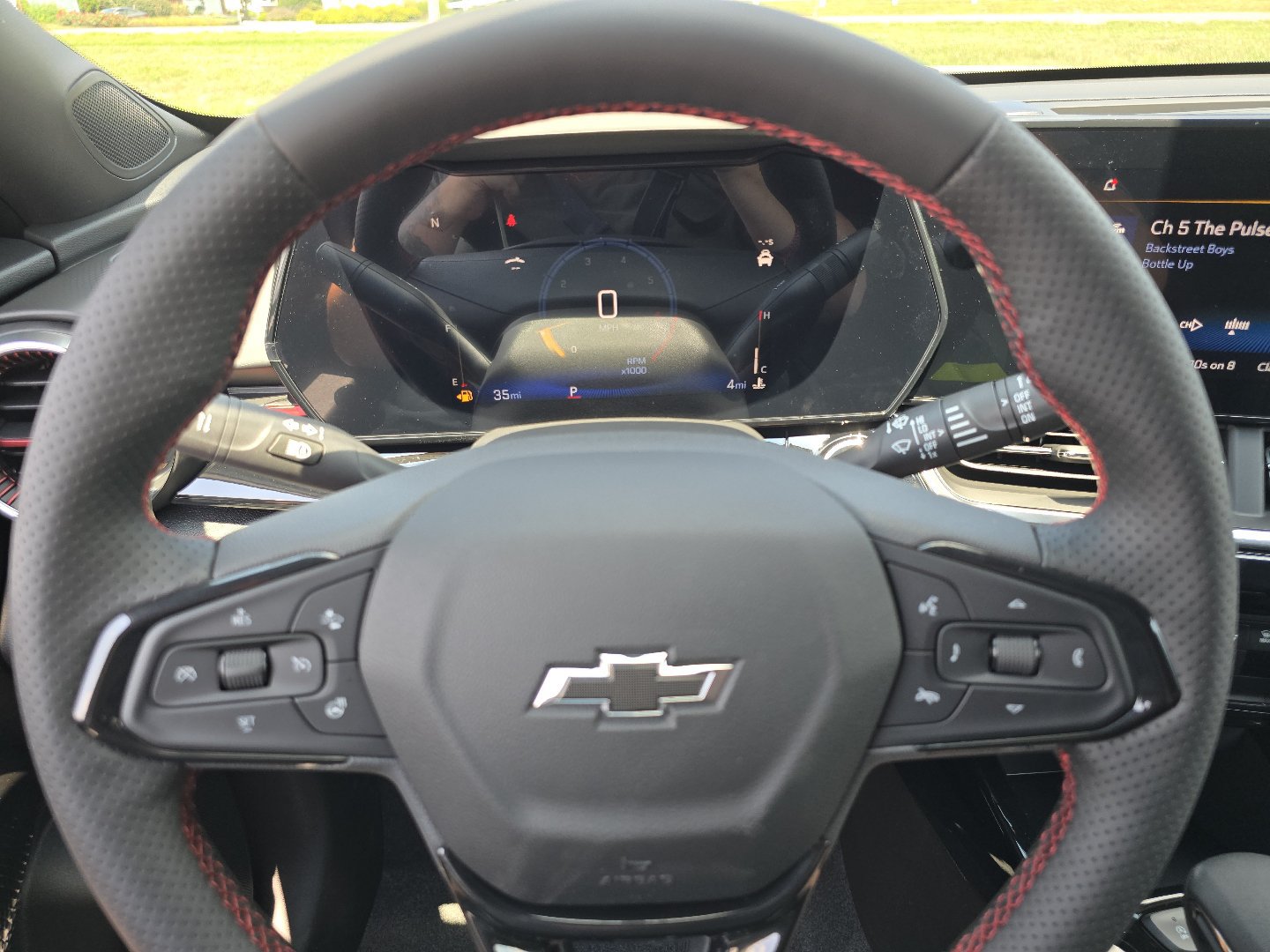 New 2026 Chevrolet Trax RS w/ Driver Confidence Package FWD image 16