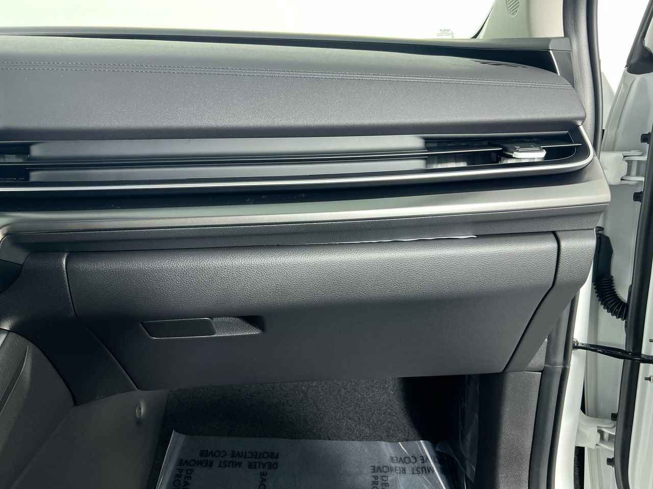 New 2027 Kia Carnival SX Prestige FWD image 34