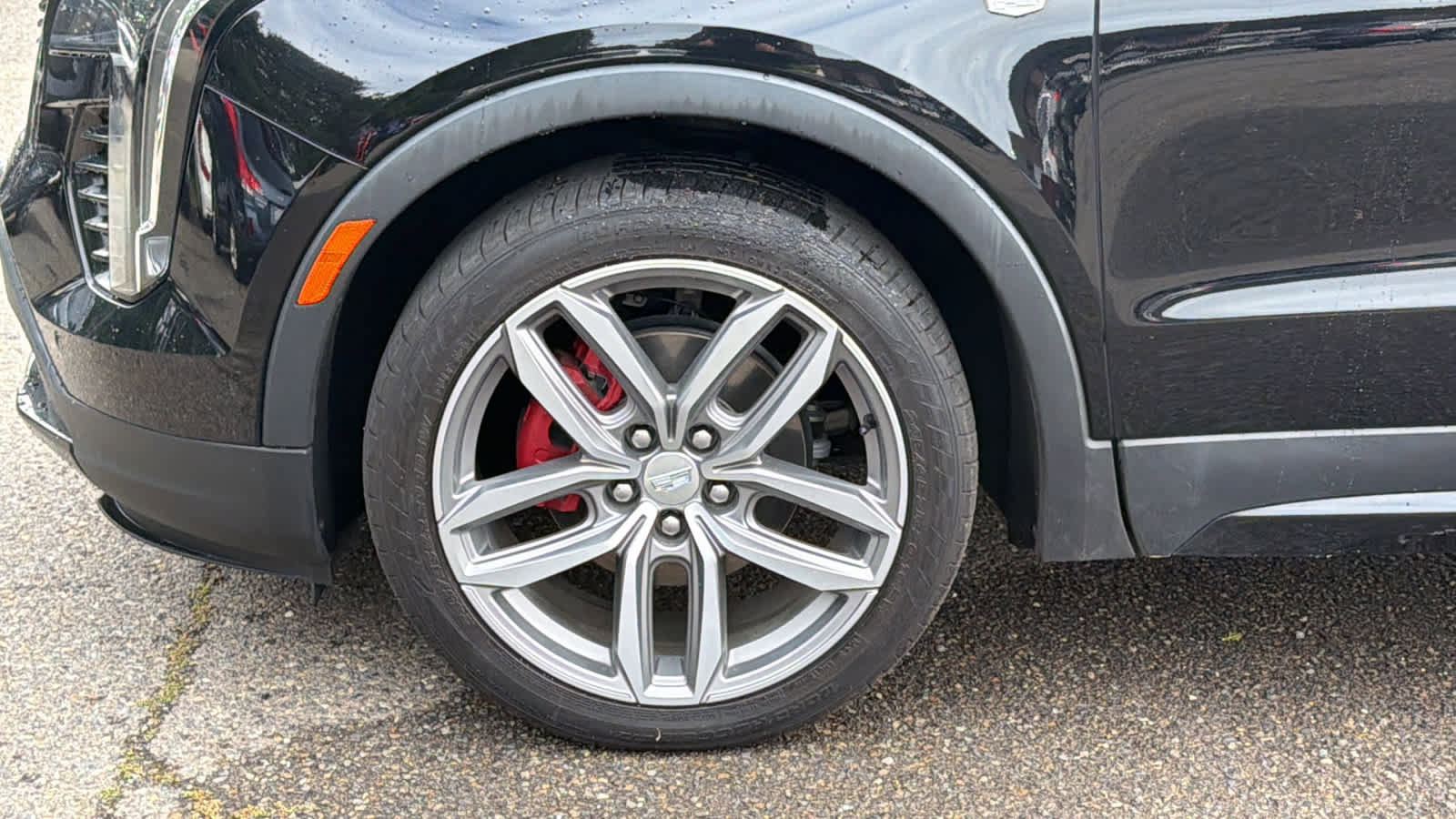 Used 2021 Cadillac XT4 Sport w/ Cold Weather Package image 9