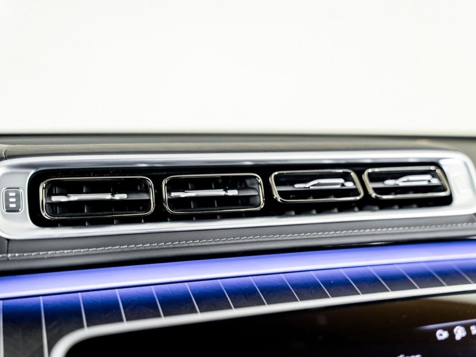 Used 2025 Mercedes-Benz Maybach S 680 4MATIC image 58