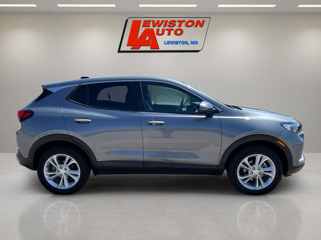Certified 2022 Buick Encore GX Preferred w/ Cold Weather Comfort Package AWD/4WD image 13