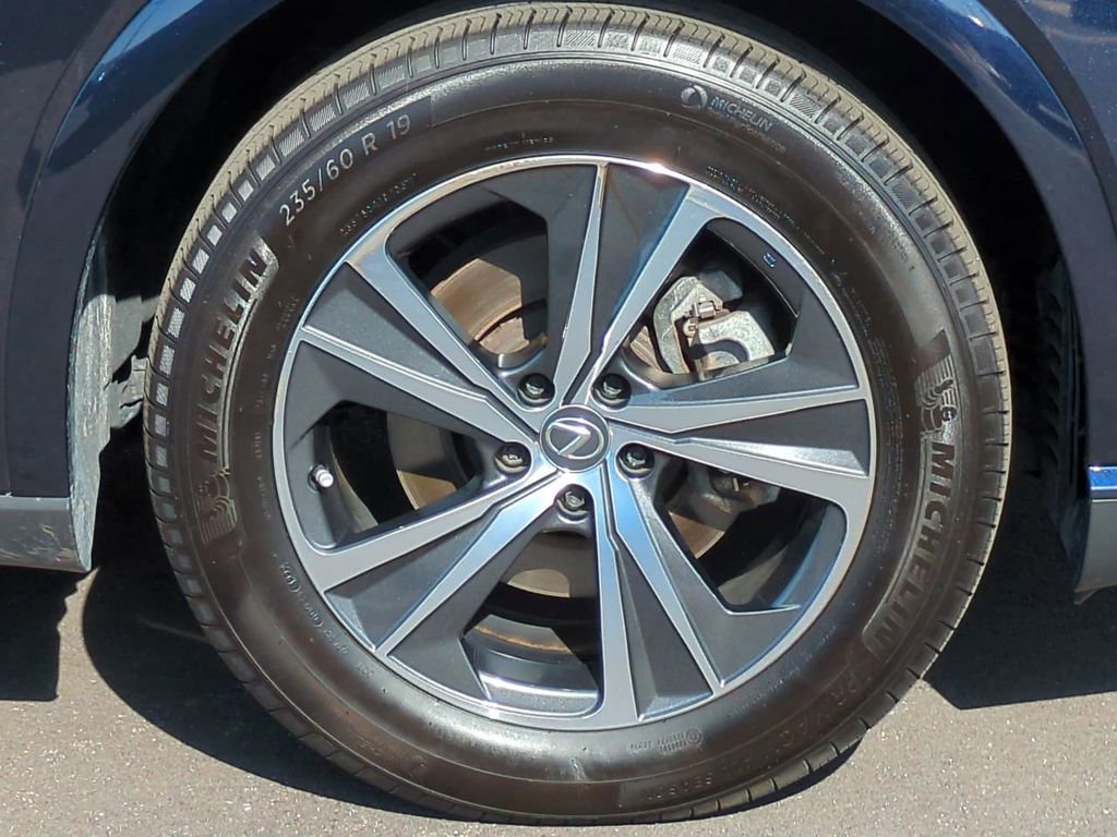 Used 2023 Lexus RX 350h image 10