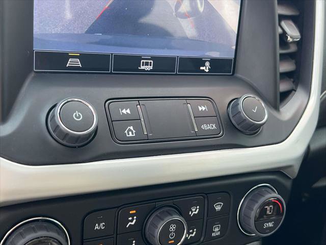 Used 2023 GMC Acadia SLE w/ Driver Convenience Package image 30