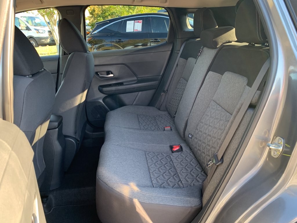 Used 2026 Nissan Kicks SV w/ SV Premium Package FWD image 25