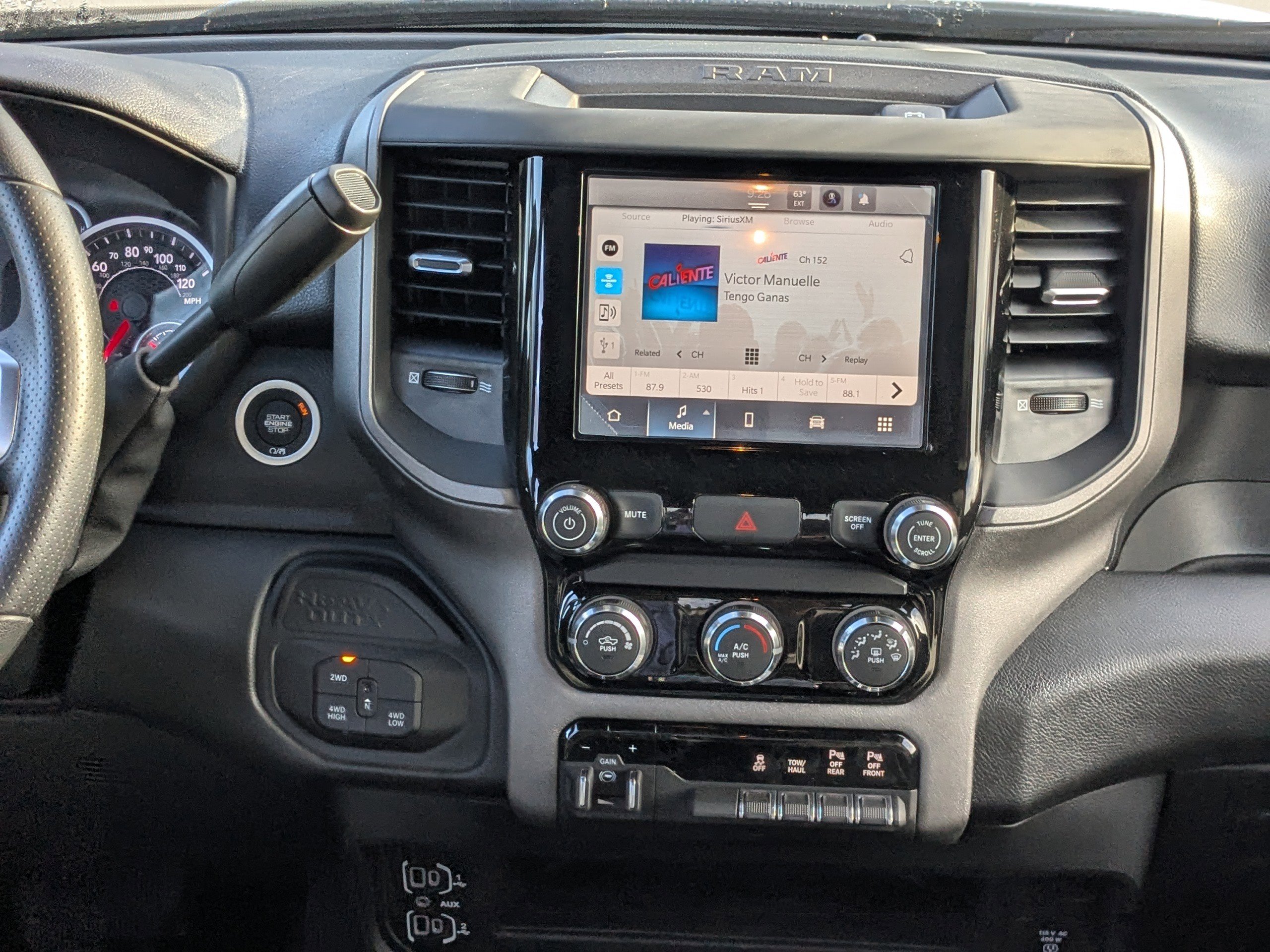 New 2026 RAM 2500 Tradesman AWD/4WD image 17