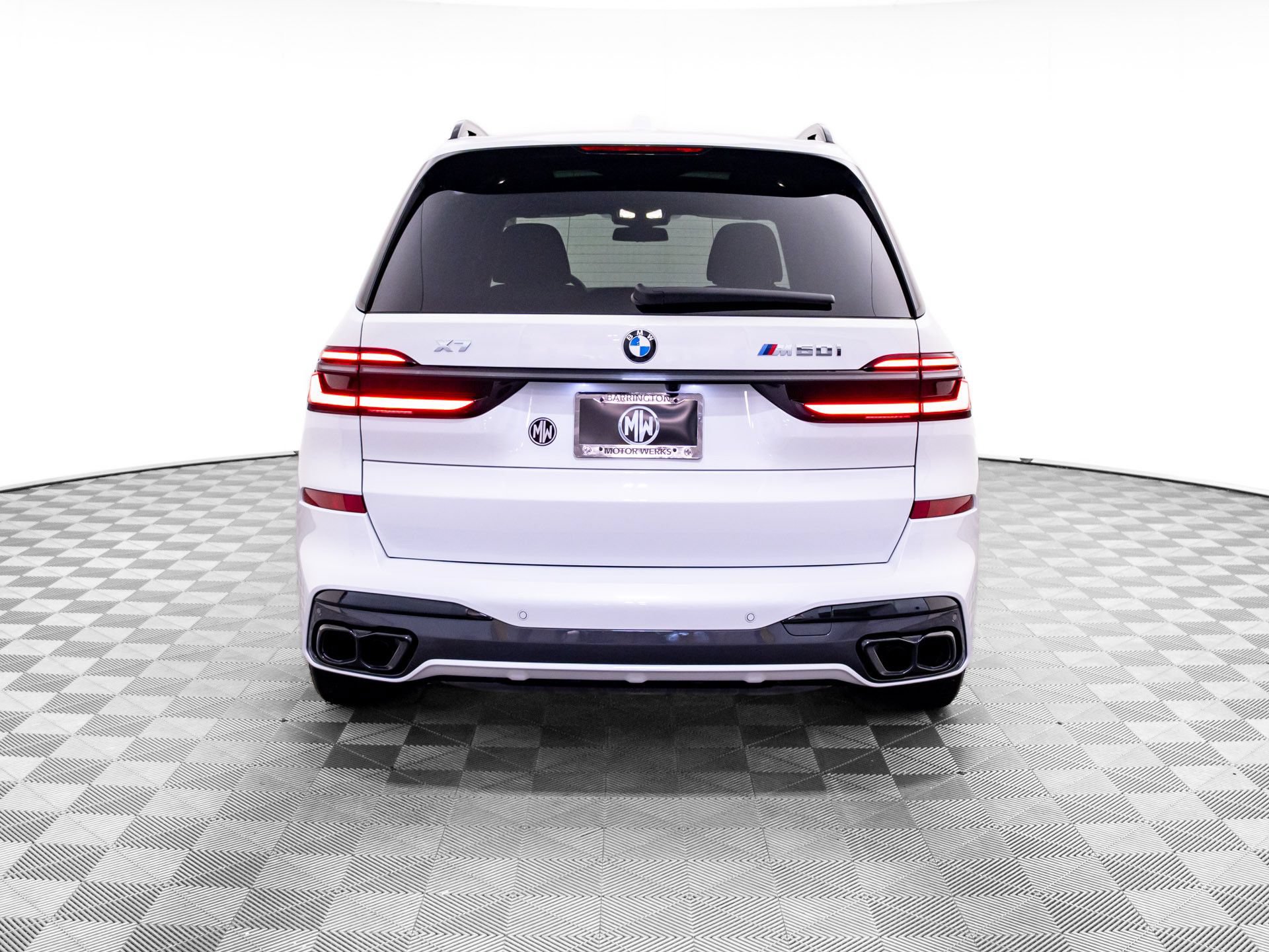 Used 2026 BMW X7 M60i AWD/4WD image 4