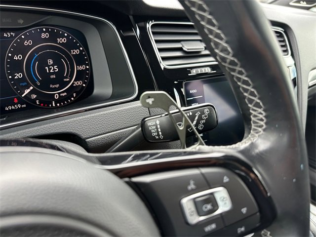 Used 2019 Volkswagen Golf R 4-Door image 26