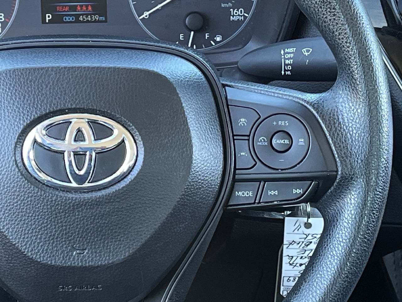 Used 2025 Toyota Corolla LE FWD image 14