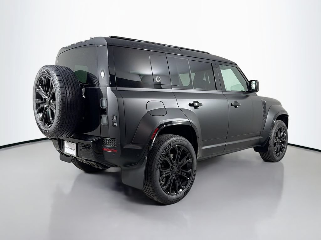 New 2026 Land Rover Defender 110 OCTA AWD/4WD image 5