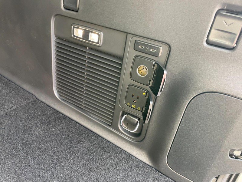 New 2025 Ford Expedition Max Platinum image 15