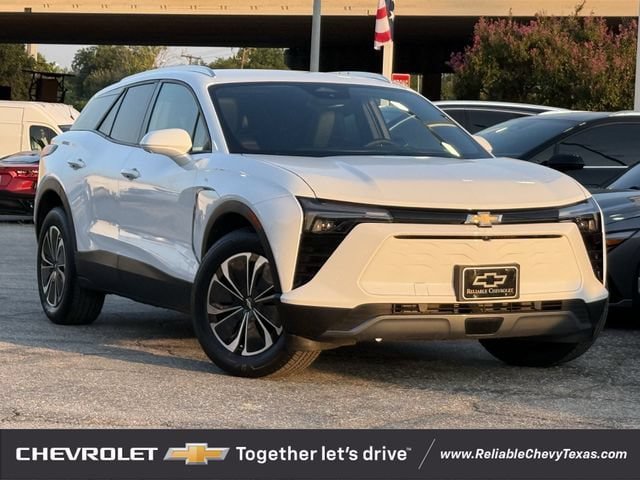Used 2024 Chevrolet Blazer EV LT AWD/4WD image 2