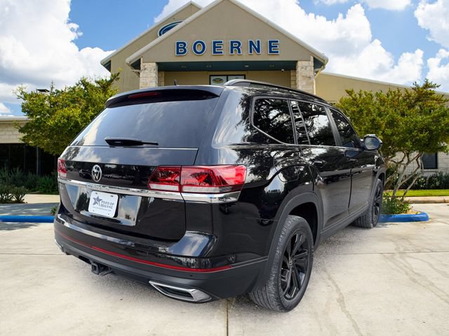 Used 2022 Volkswagen Atlas SE w/ Panoramic Sunroof Package FWD image 5
