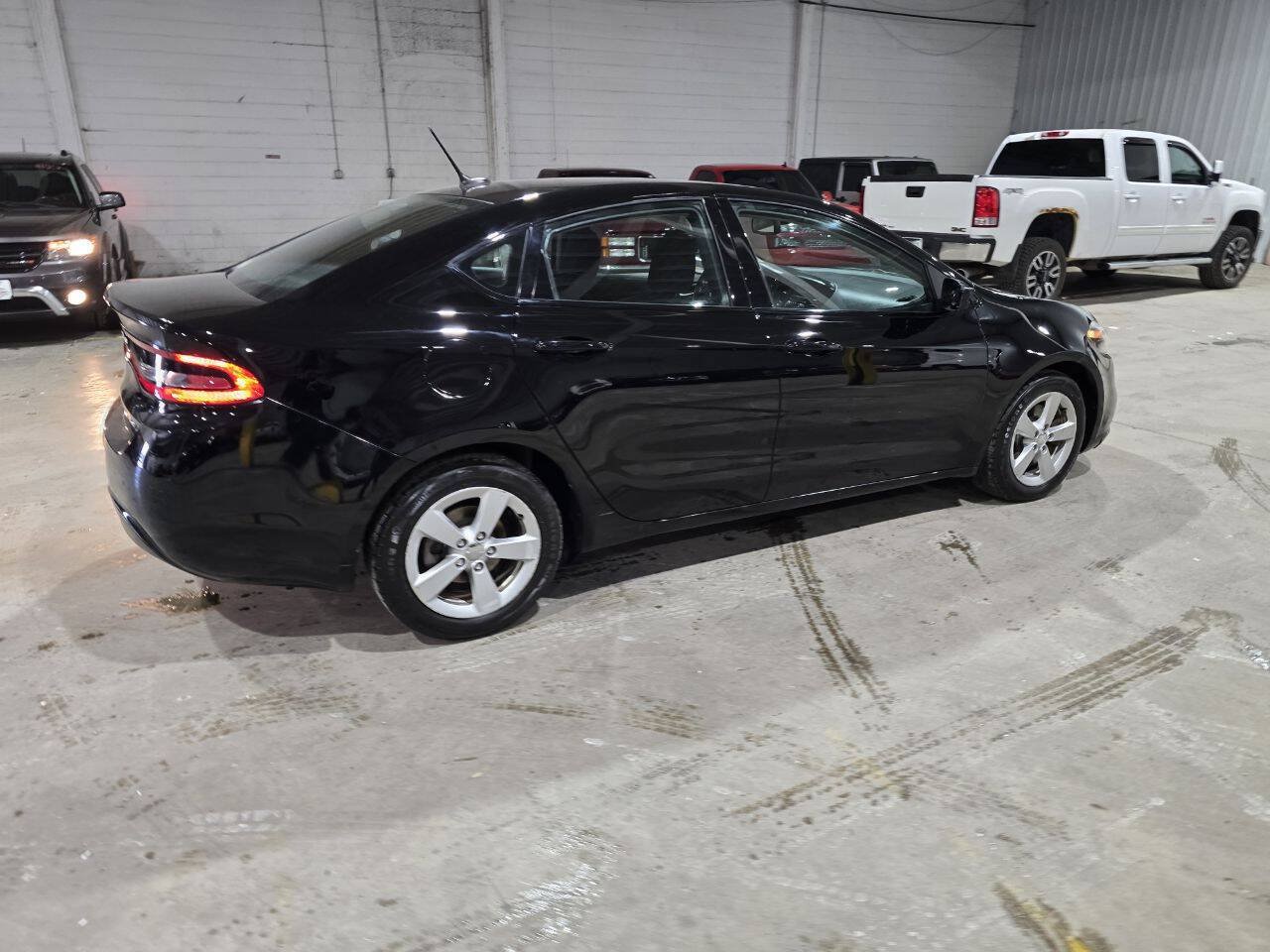 Used 2016 Dodge Dart SXT FWD image 11