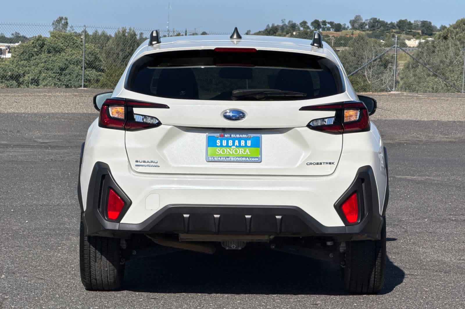 Used 2025 Subaru Crosstrek 2.5i Premium AWD/4WD image 4
