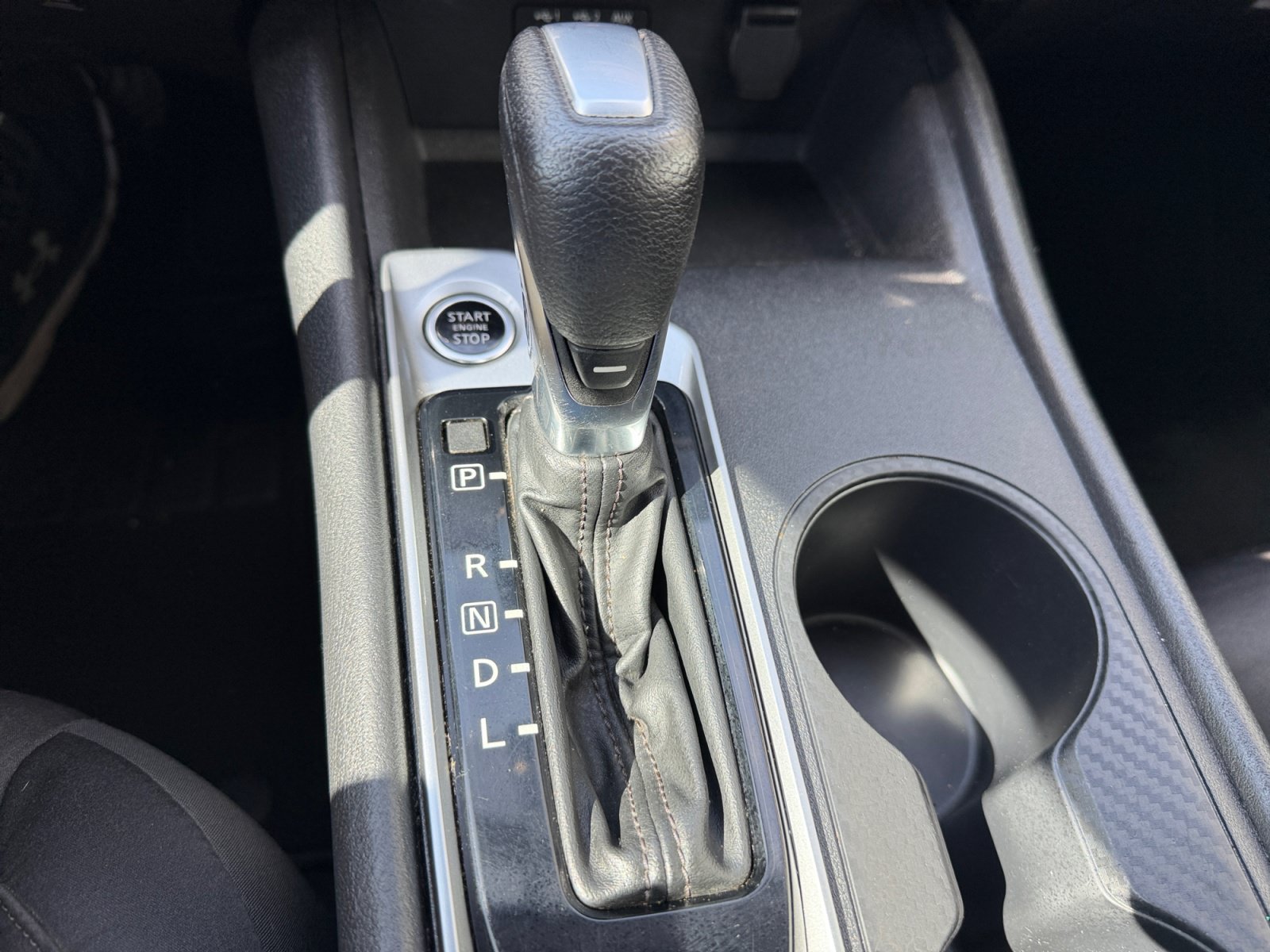 Used 2020 Nissan Altima 2.5 S FWD image 25