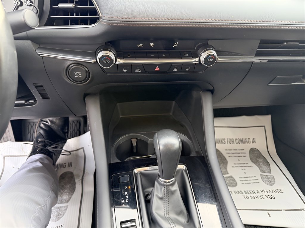 Used 2023 MAZDA MAZDA3 s image 19
