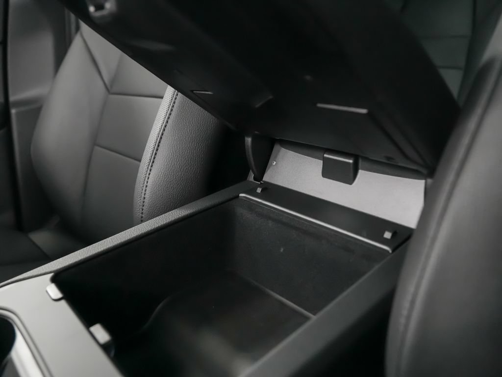 New 2026 Porsche Cayenne AWD/4WD image 33