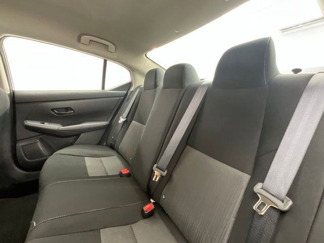 Used 2025 Nissan Sentra SV image 5