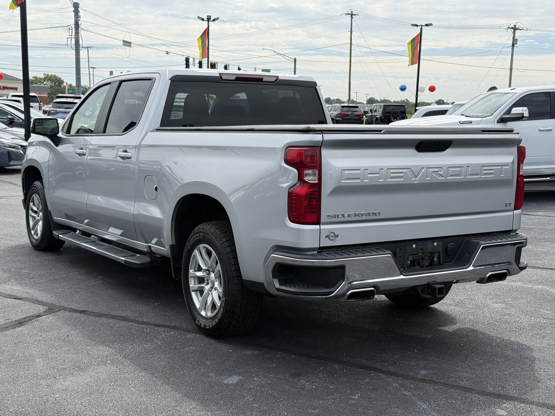Used 2021 Chevrolet Silverado 1500 LT w/ Z71 Off-Road Package AWD/4WD image 6