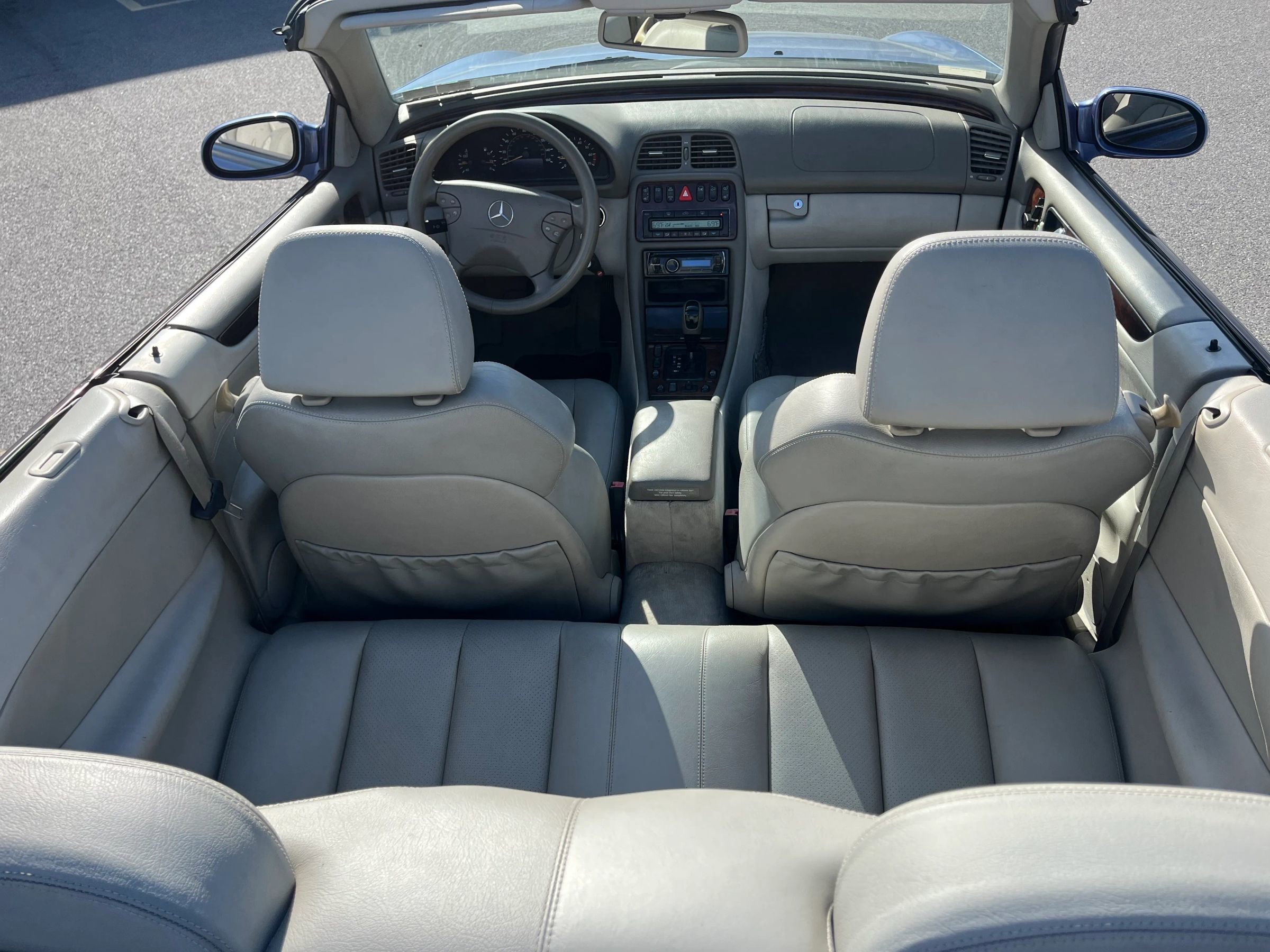 Used 2002 Mercedes-Benz CLK 320 Cabriolet image 17