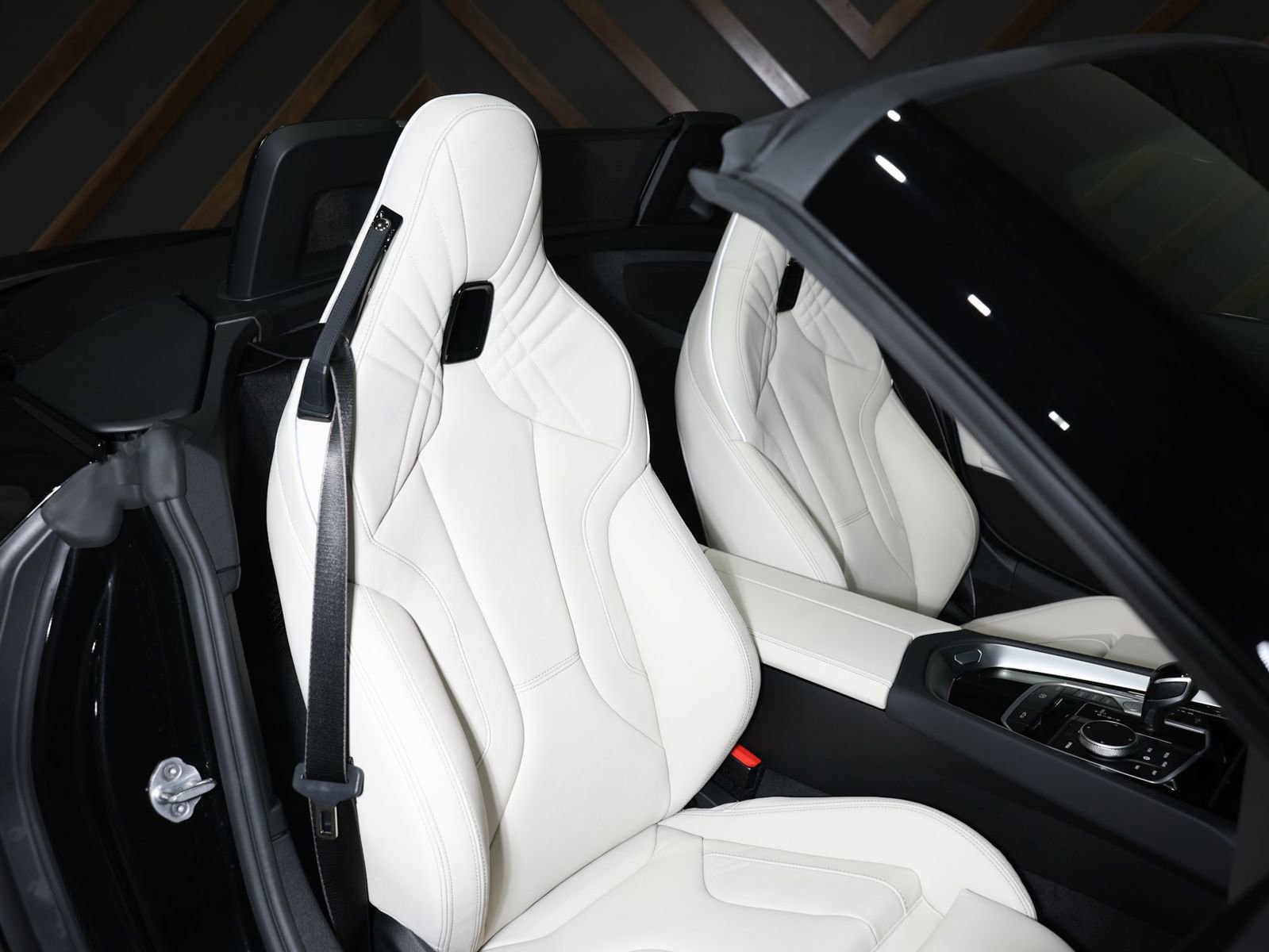 Used 2026 BMW Z4 sDrive30i w/ Convenience Package image 5