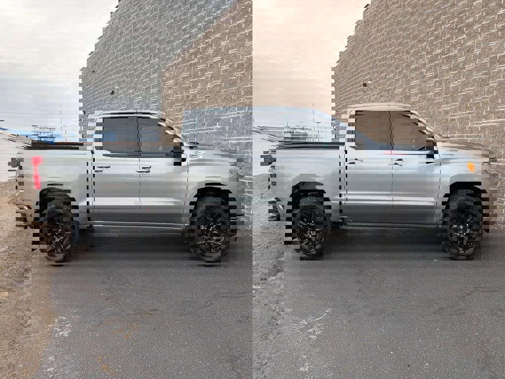 New 2026 Chevrolet Silverado 1500 RST w/ Z71 Off-Road Package image 2