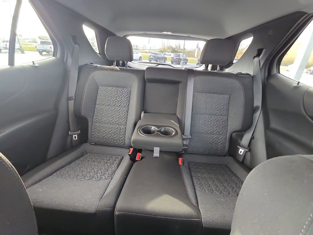 Used 2024 Chevrolet Equinox LT image 28