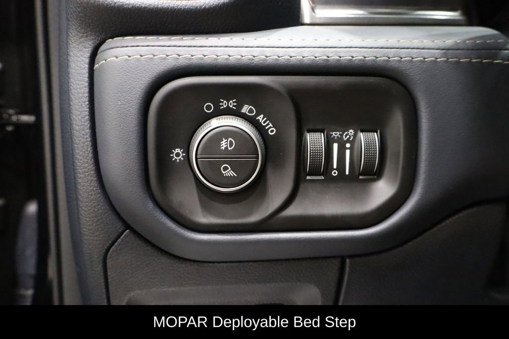 Used 2021 RAM 1500 Limited image 16