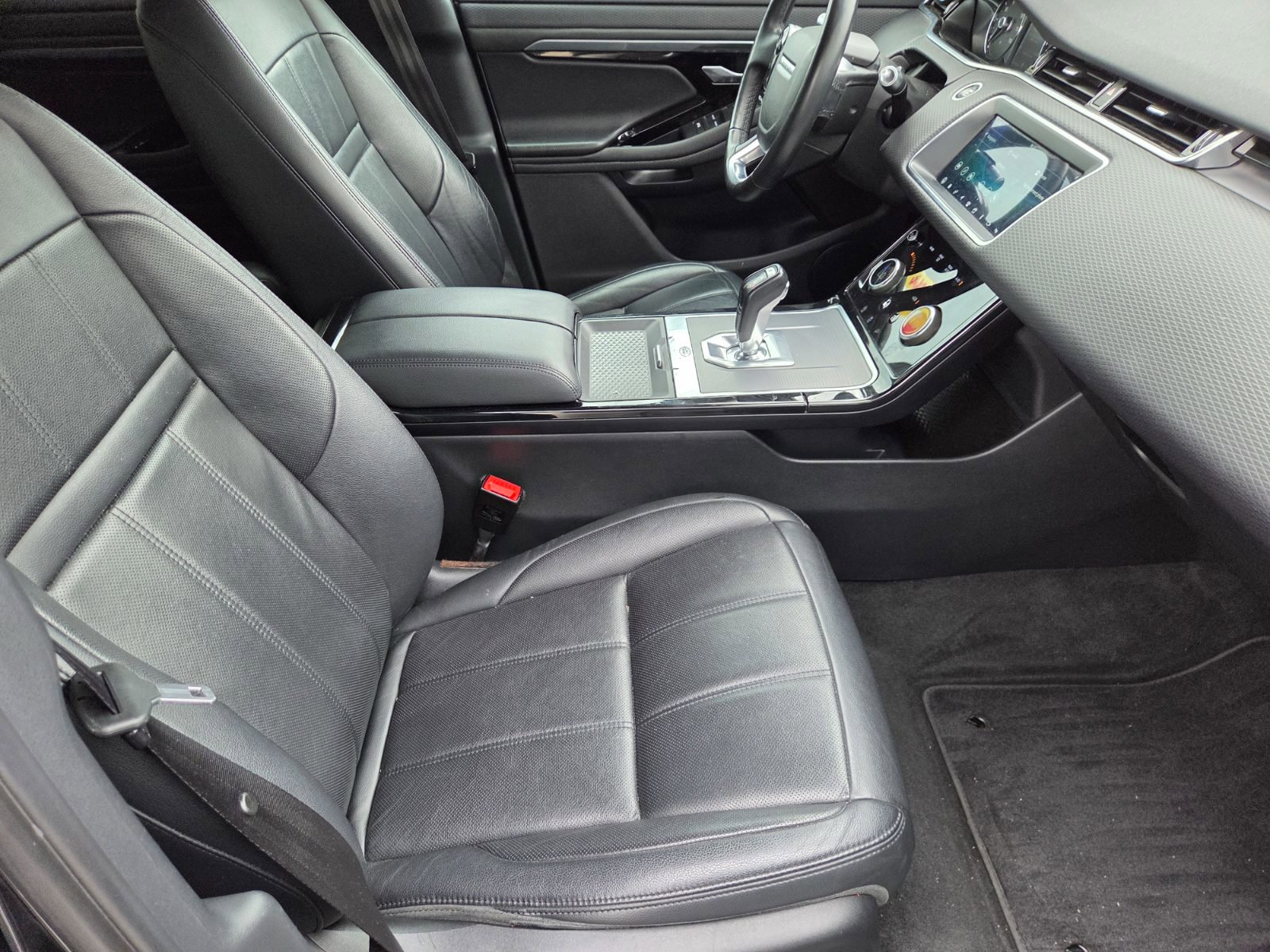 Used 2020 Land Rover Range Rover Evoque S image 16