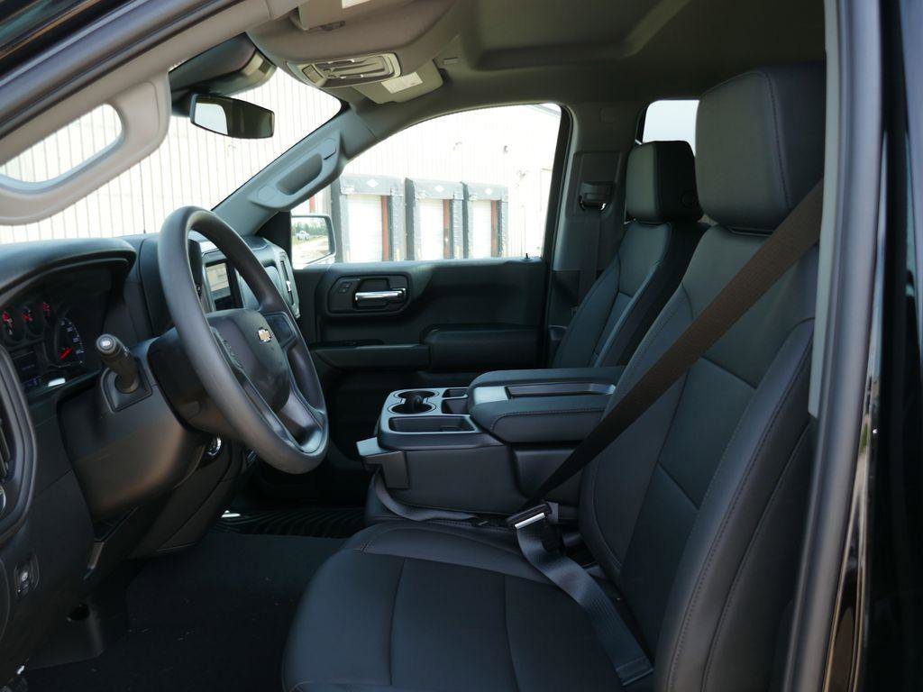 New 2026 Chevrolet Silverado 1500 W/T w/ WT Value Package AWD/4WD image 15