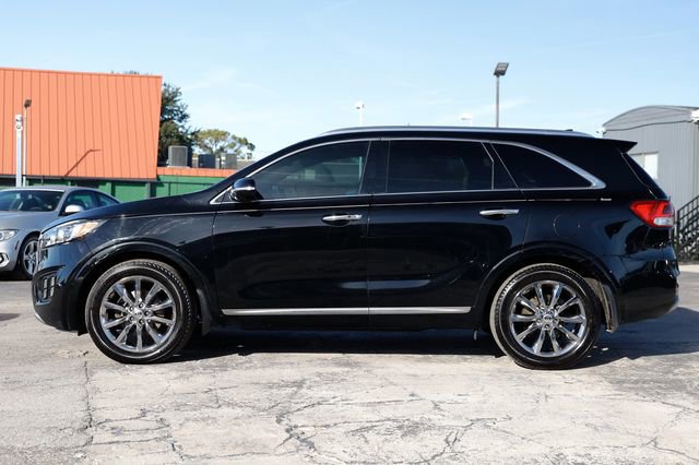 Used 2017 Kia Sorento SX image 7