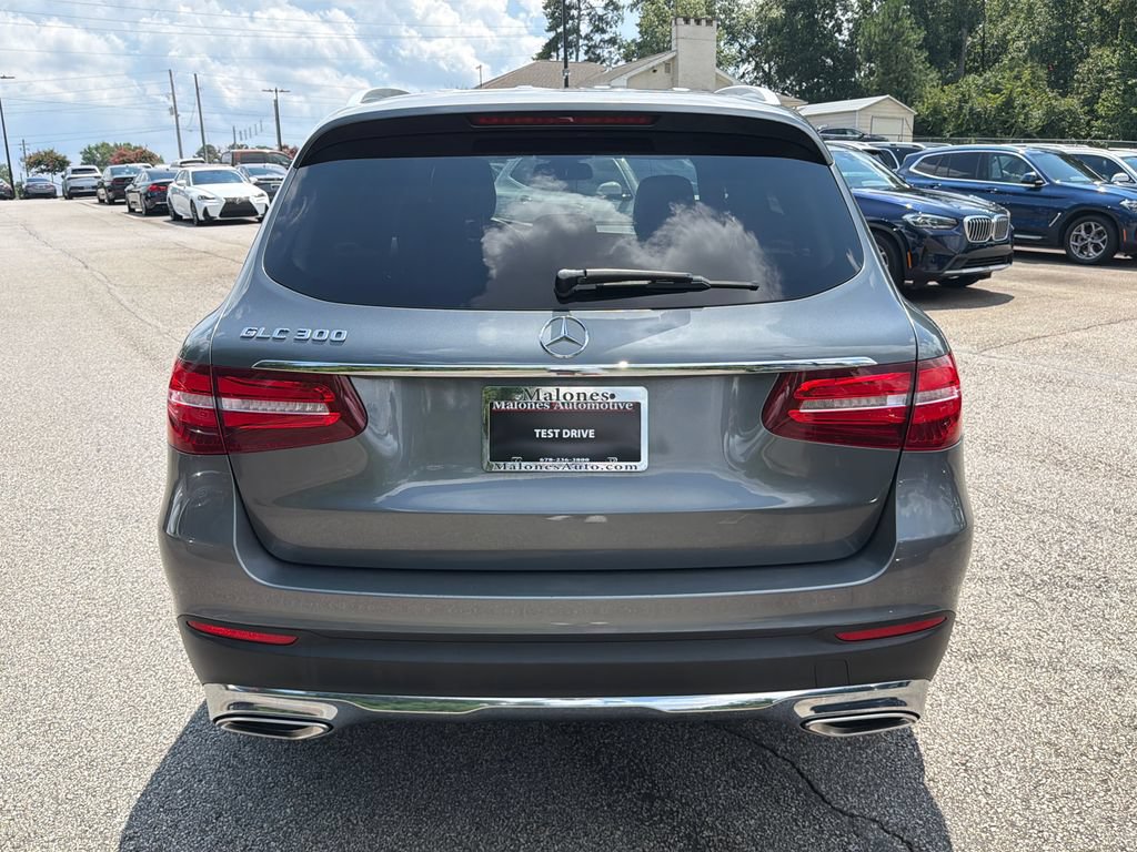 Used 2019 Mercedes-Benz GLC 300 image 6