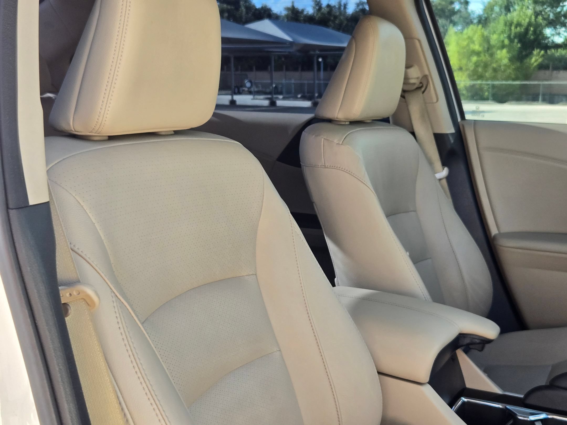 Used 2017 Honda Accord EX-L image 30