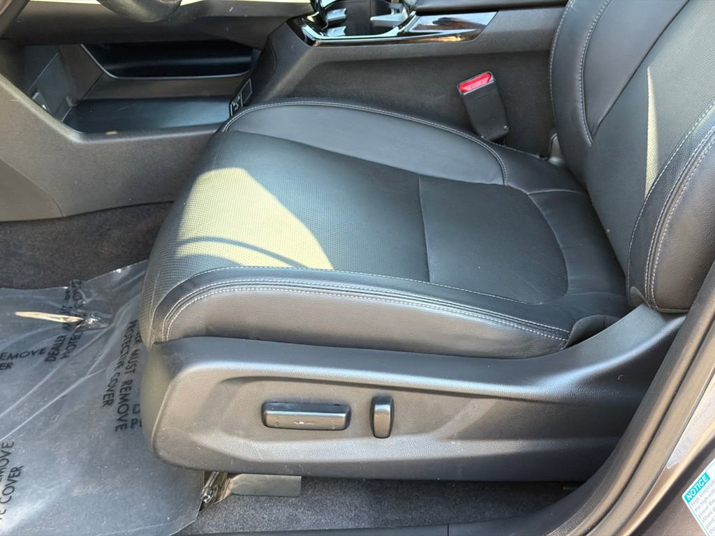 Used 2018 Honda Clarity Touring image 14