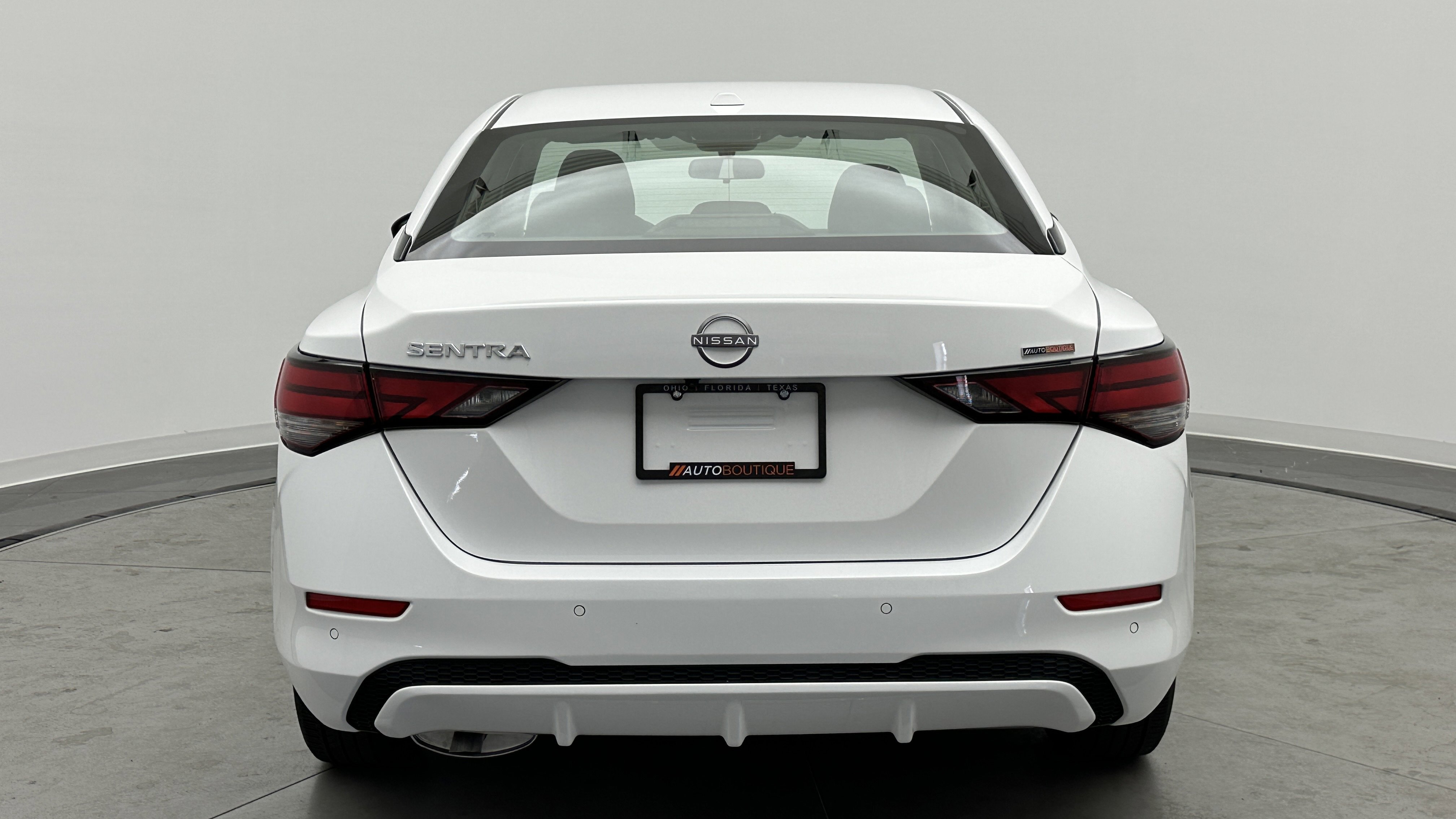 Used 2025 Nissan Sentra SV image 6