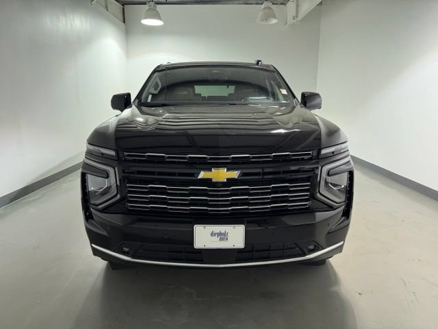 Used 2025 Chevrolet Tahoe High Country w/ Sun And Tow Package AWD/4WD image 2