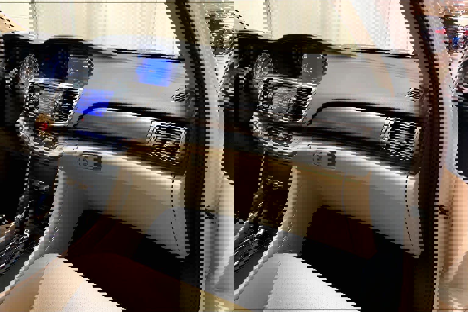 Used 2013 Honda Accord EX-L image 19