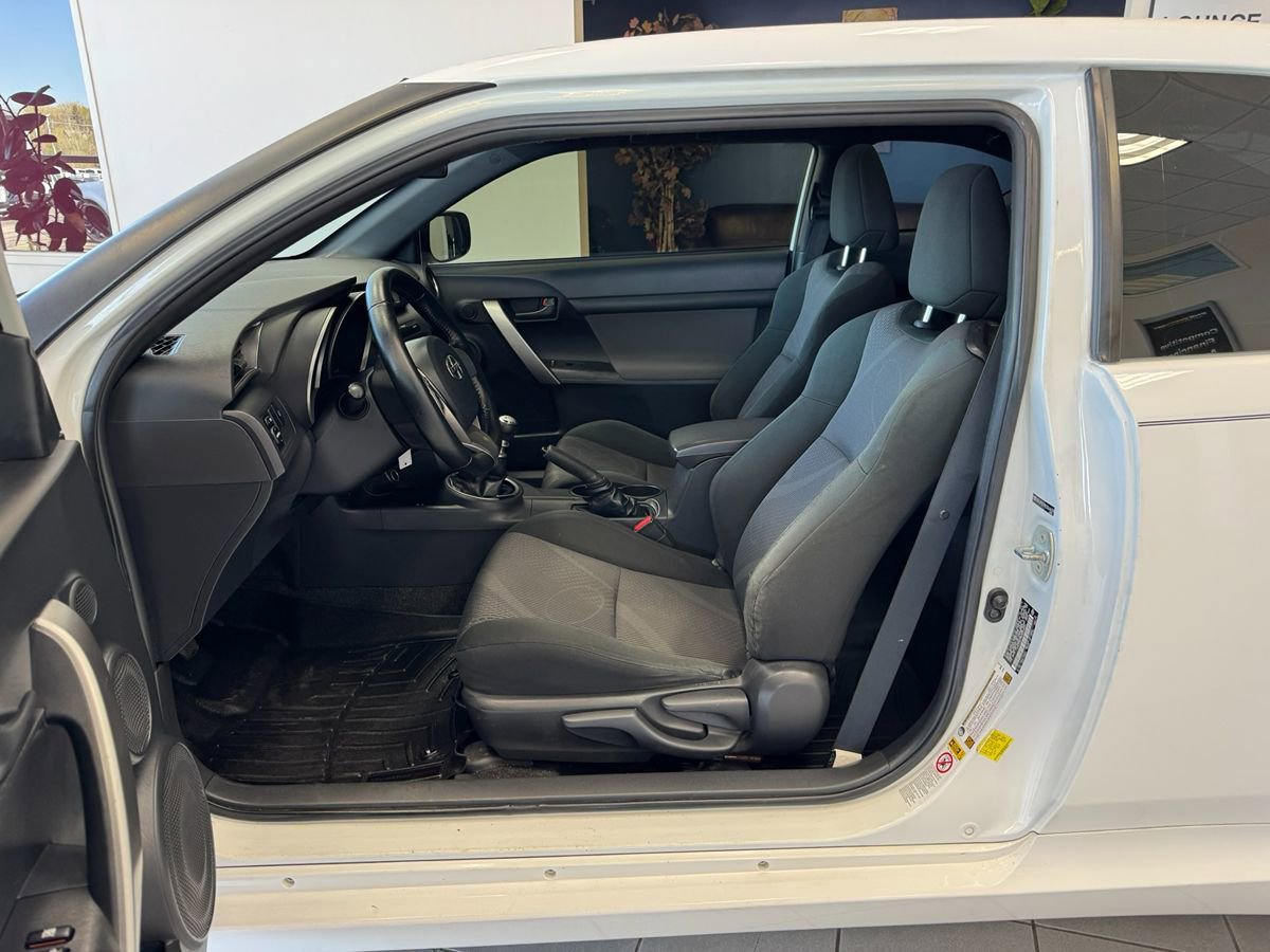 Used 2013 Scion tC FWD image 15