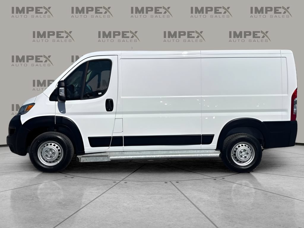 Used 2025 RAM ProMaster 2500 w/ U-Haul Equipment Group FWD image 2
