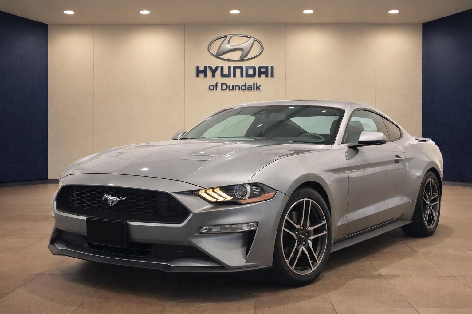 Used 2022 Ford Mustang Premium RWD image 3