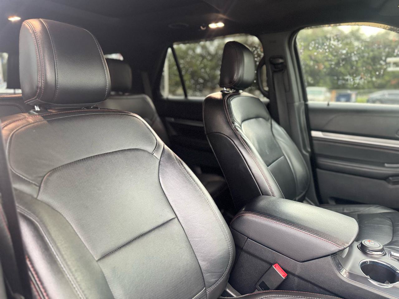 Used 2018 Ford Explorer Sport AWD/4WD image 53