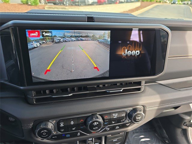 Used 2024 Jeep Wrangler Sahara w/ Technology Group image 24