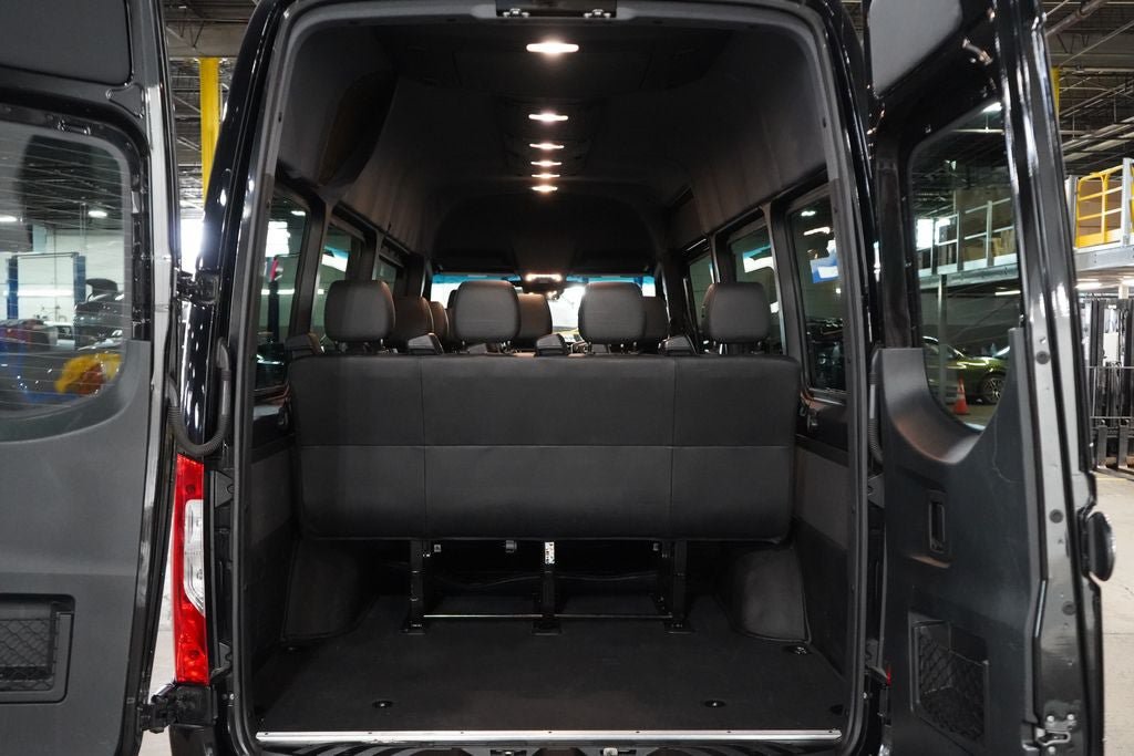 Used 2020 Mercedes-Benz Sprinter 2500 image 22