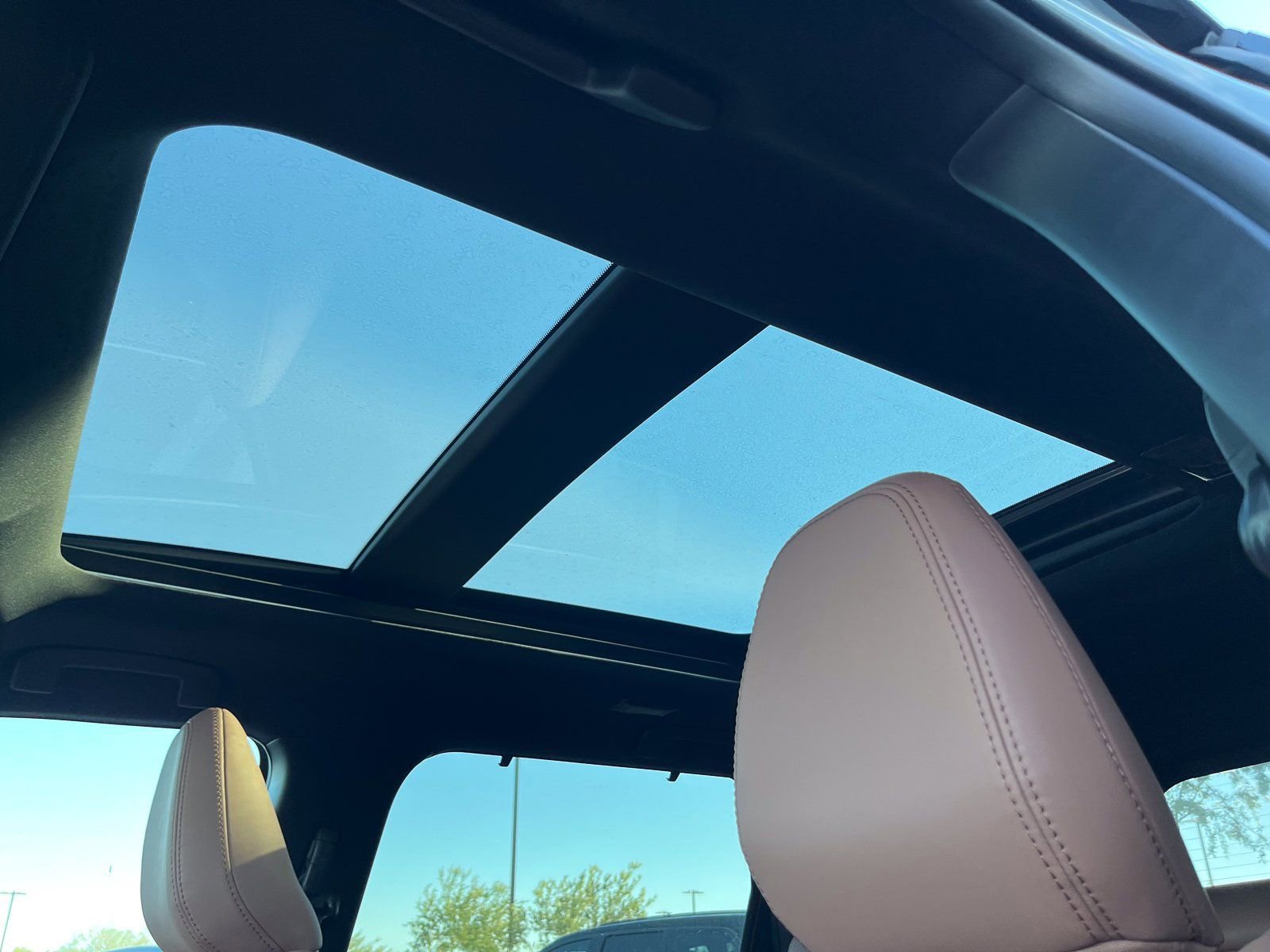 New 2026 Mitsubishi Outlander SEL image 12