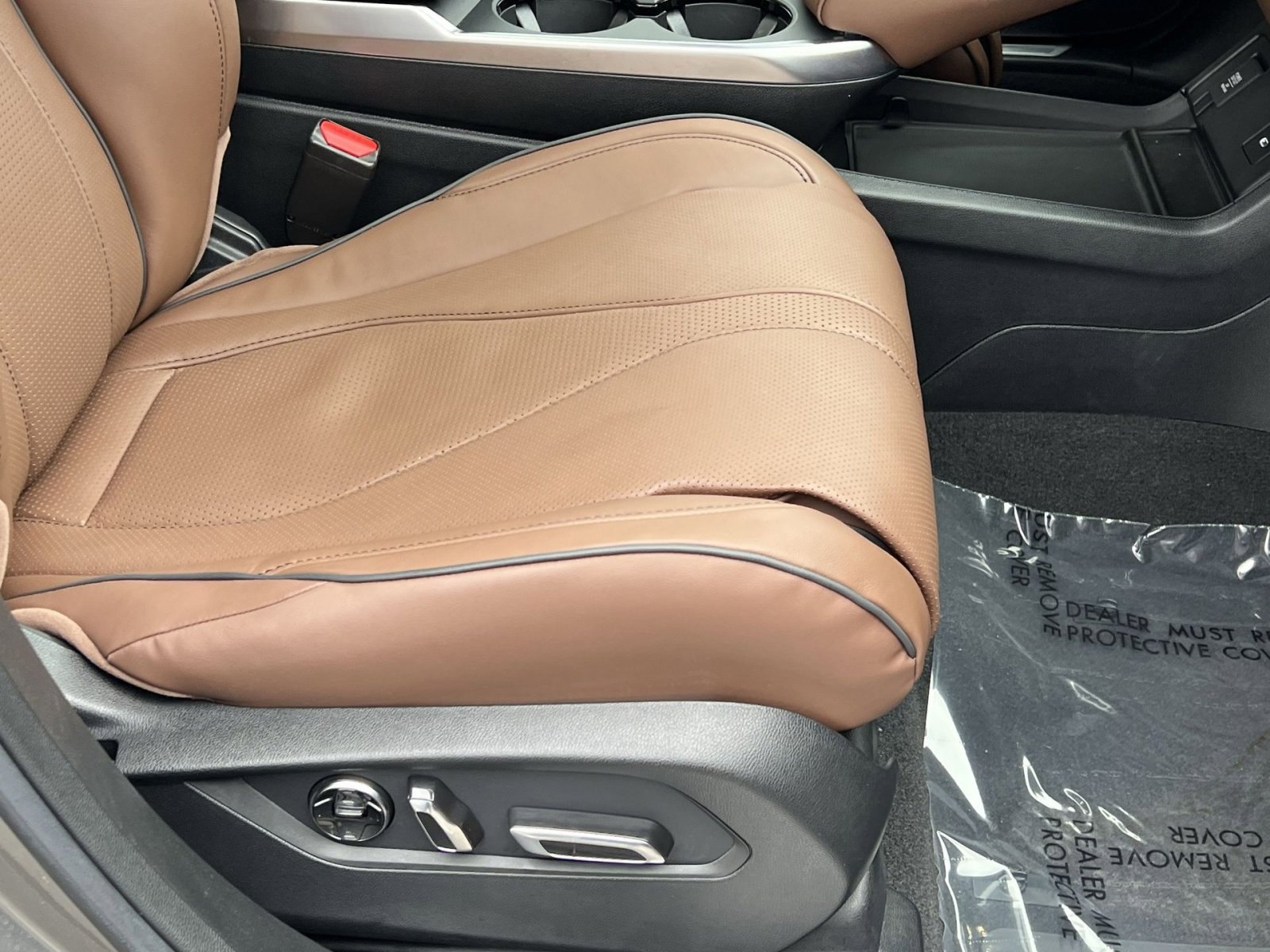 Certified 2025 Acura RDX SH-AWD w/ Advance Package image 31