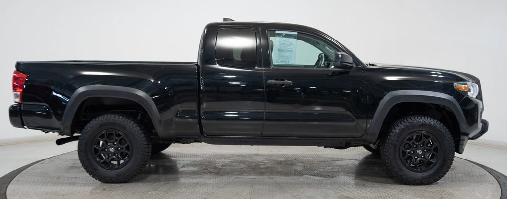 Used 2019 Toyota Tacoma SR w/ SX Package image 14