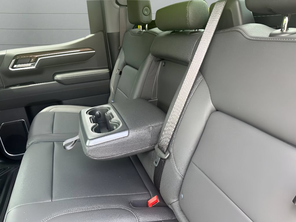 New 2026 Chevrolet Silverado 1500 RST w/ Safety Package AWD/4WD image 15
