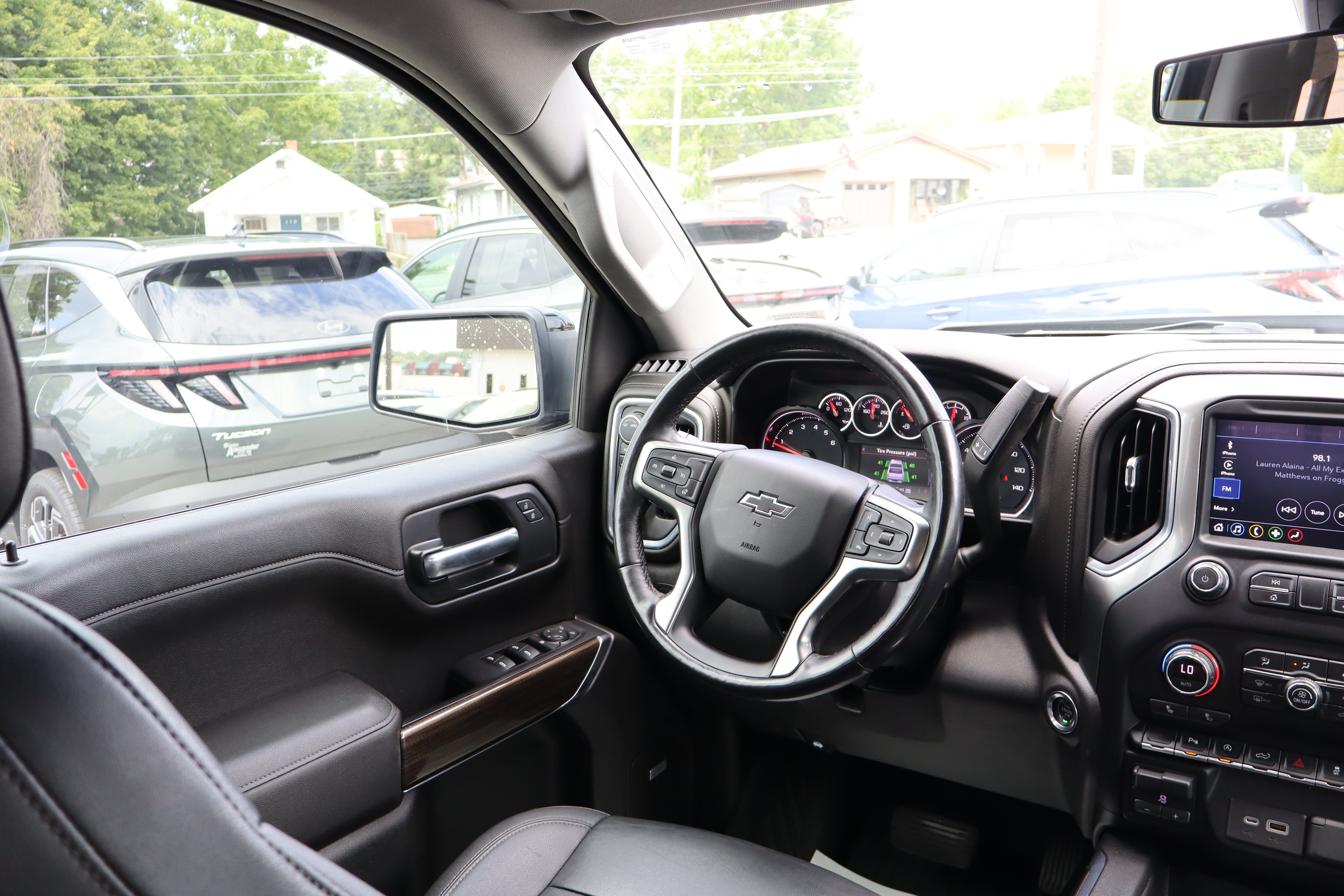 Used 2021 Chevrolet Silverado 1500 RST AWD/4WD image 15