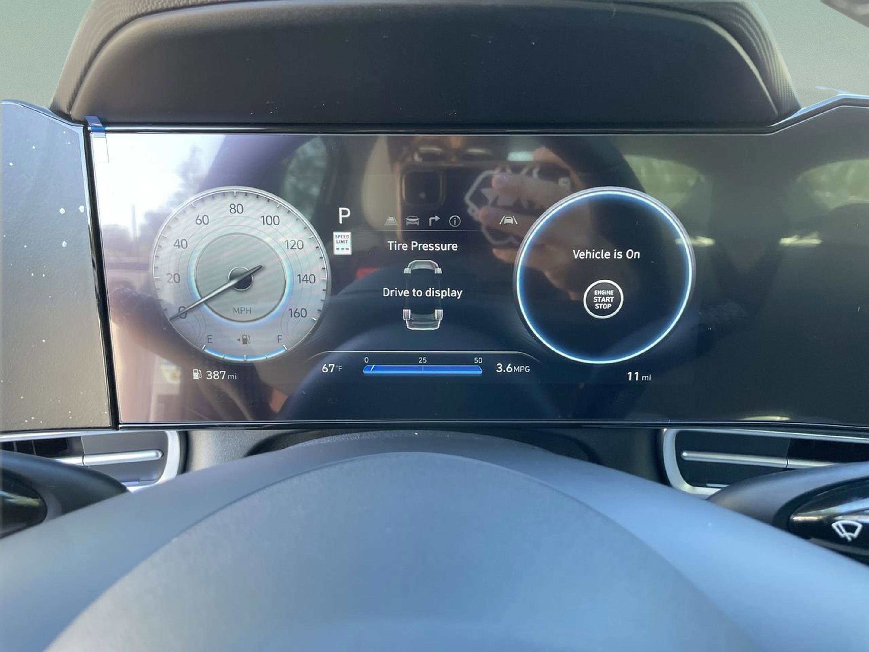 New 2026 Hyundai Elantra Limited image 22