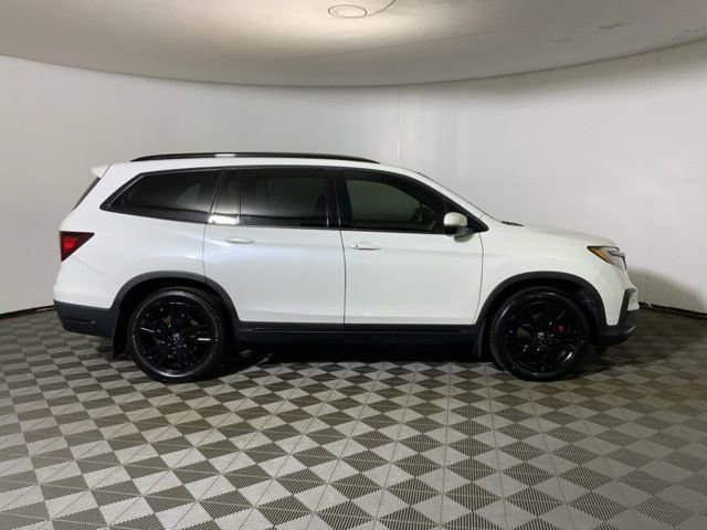 Used 2021 Honda Pilot Black Edition image 6